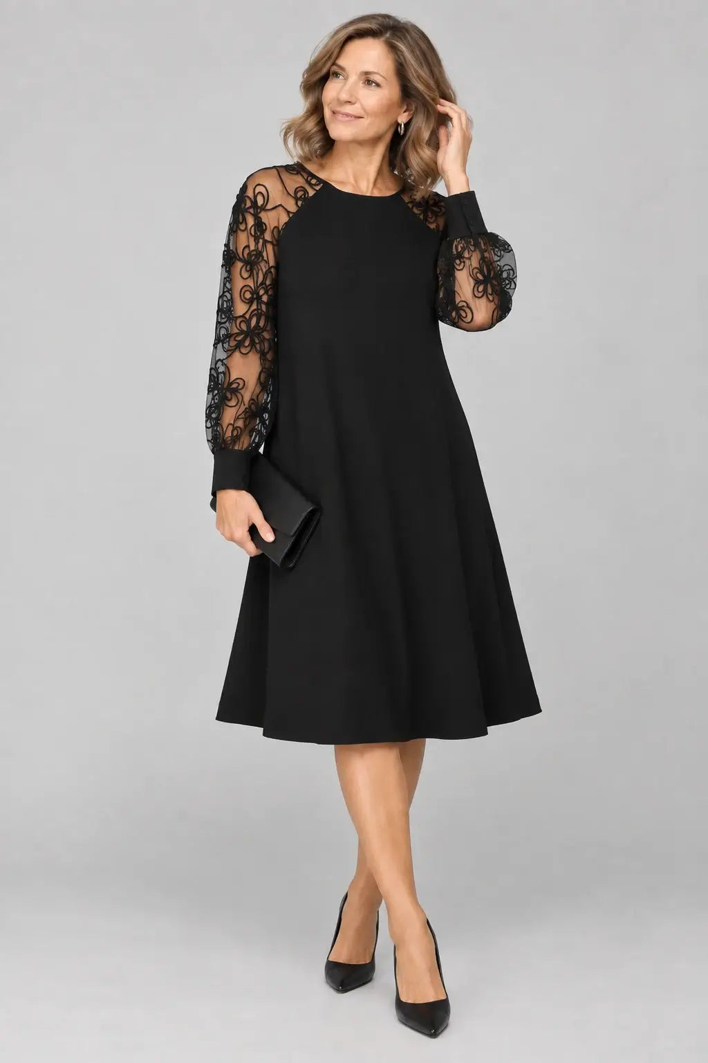 Calloway | Vestido con Mangas de Encaje
