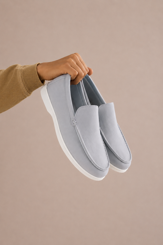 Mocasines planos de gamuza esmerlida